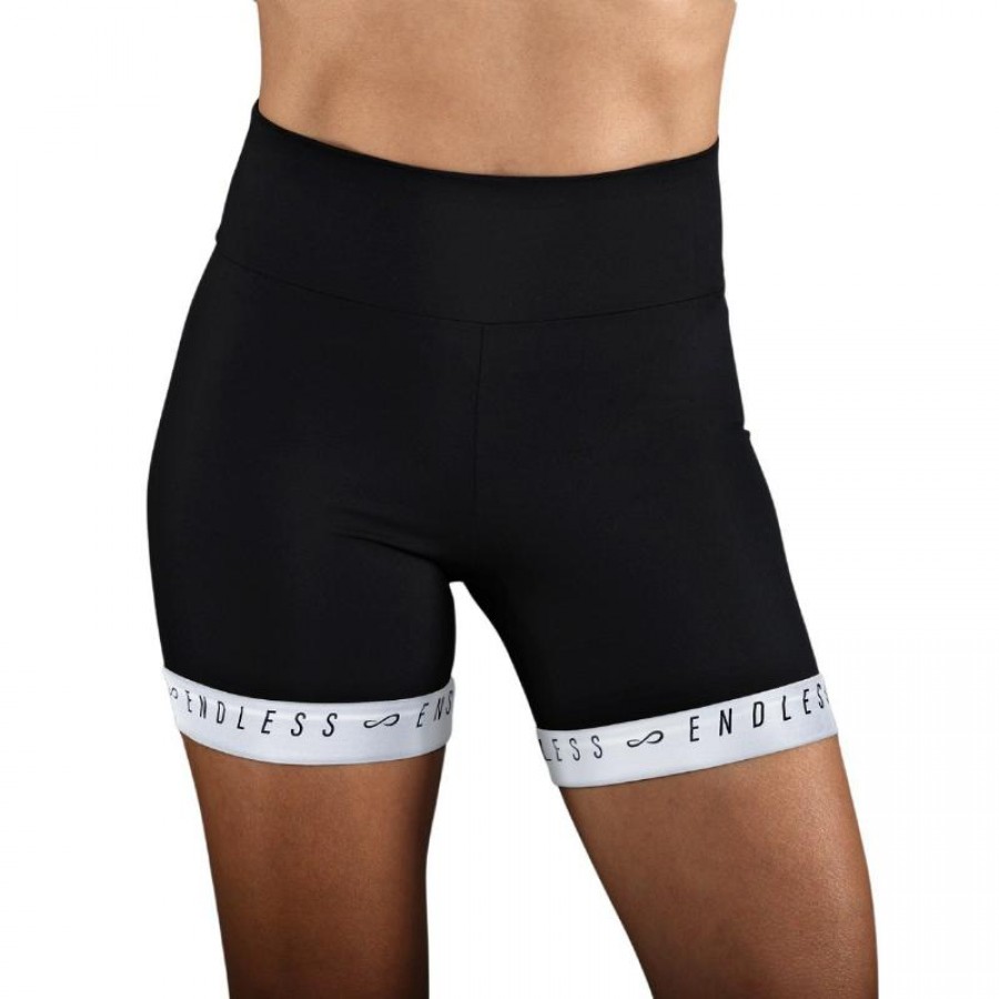Short Endless Chill II Negro Blanco Mujer